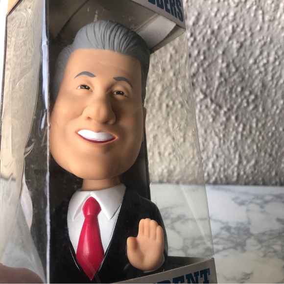 Vintage Bosley Bobbers ￼42nd President William J Clinton Bill Bobblehead - Picture 6 of 6